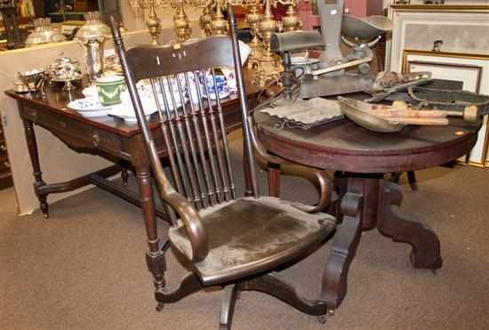 Appraisal: Victorian classical style mahogany center table Eastlake cherrywood library table