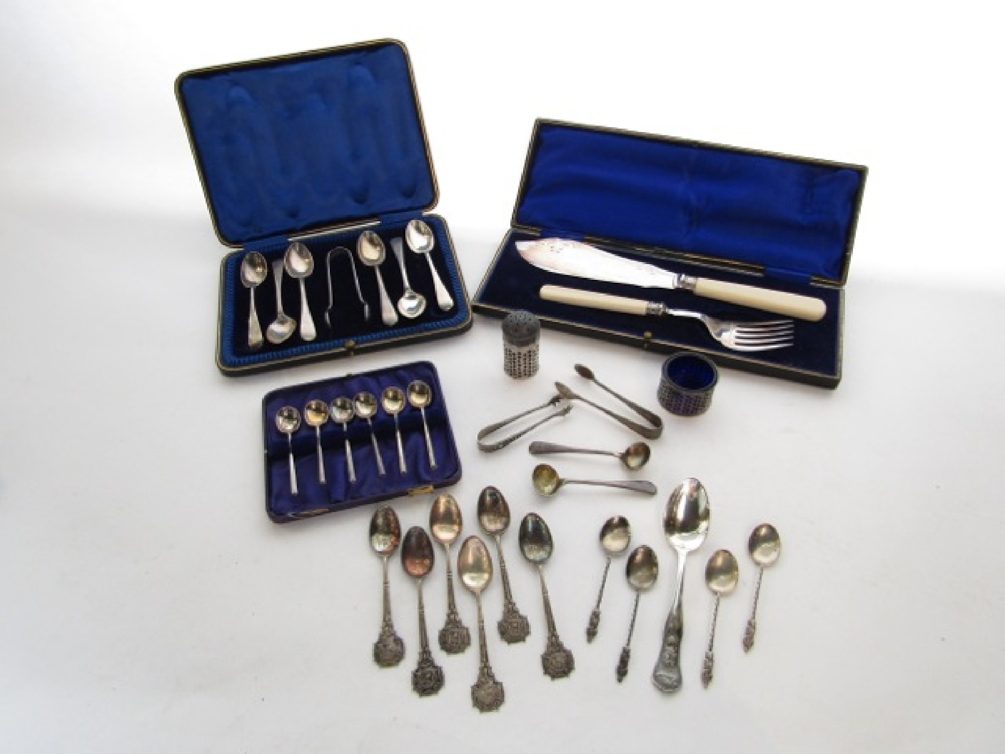 Appraisal: A cased set of six George V silver egg spoons