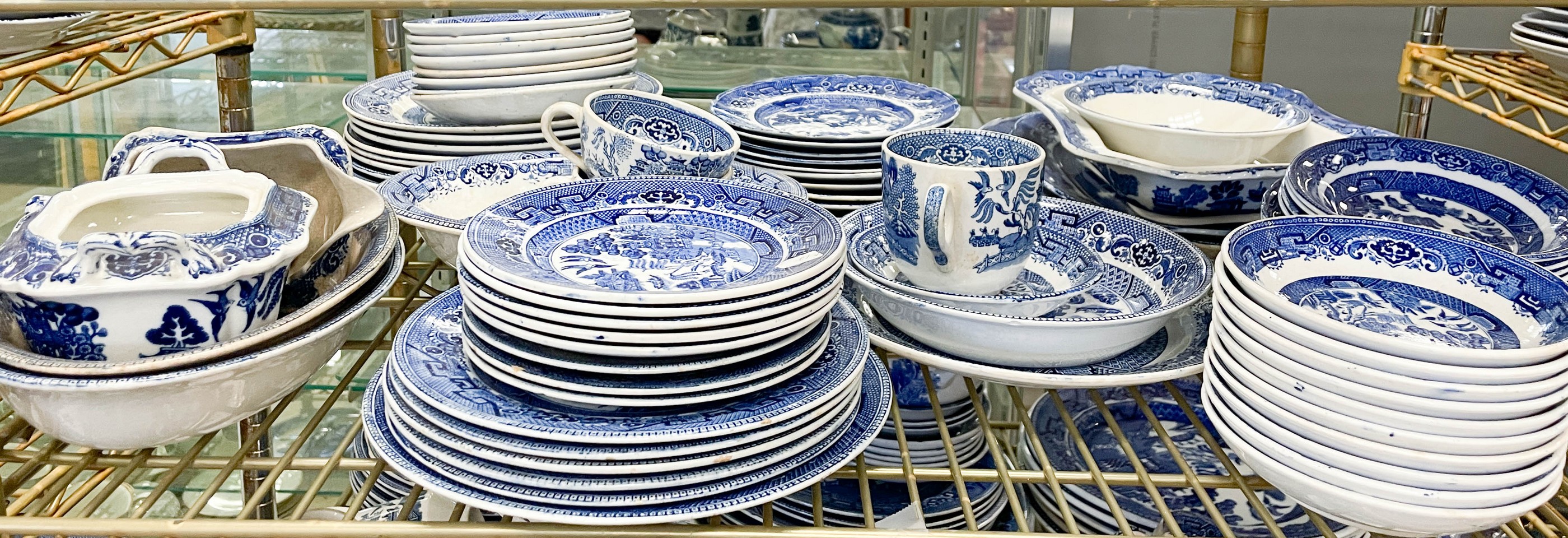 Appraisal: Pcs Blue Willow porcelain dinnerware including Allertons Petrus Regout Co