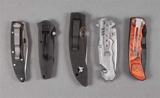 Appraisal: Five modern combat style folding knives by Benchmade Spyderco MTech