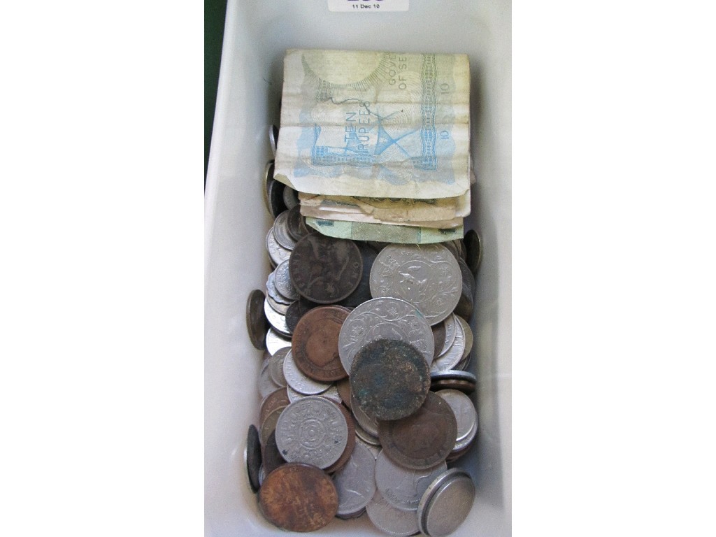 Appraisal: Box of assorted coins and banknotes