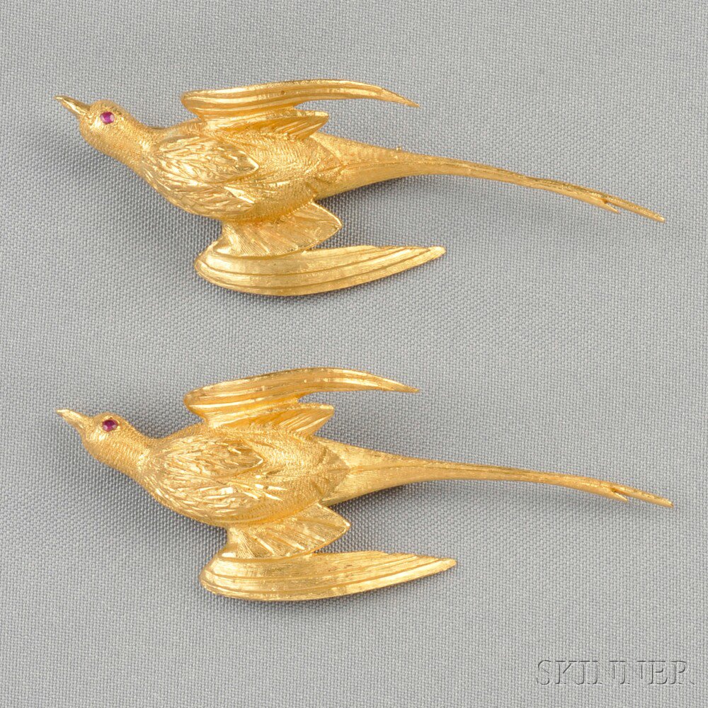 Appraisal: Pair of kt Gold and Ruby Pheasant Brooches each with