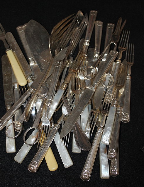 Appraisal: A SMALL BOX OF MISCELLANOUS SILVER PLATED CUTLERY including a