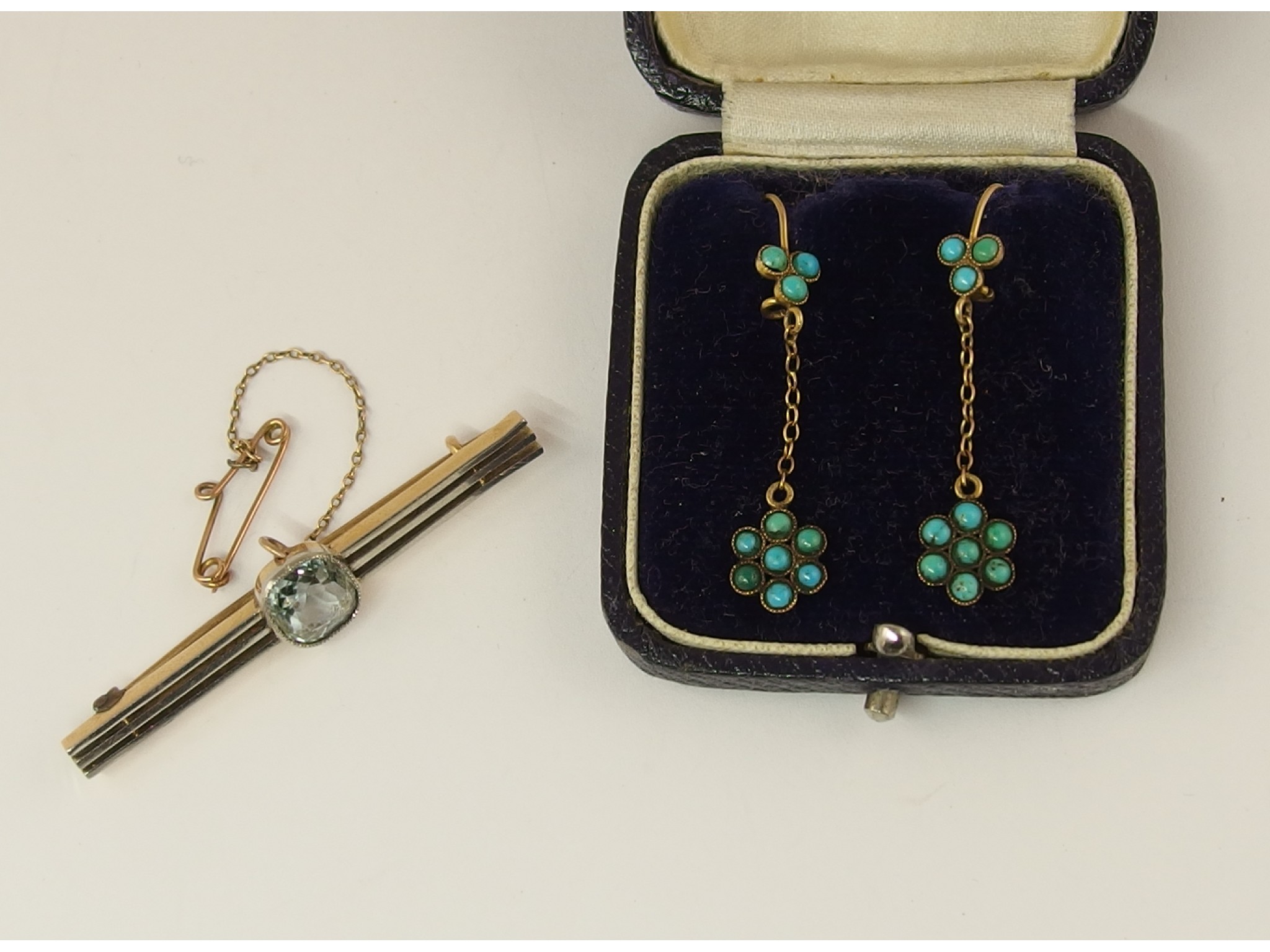 Appraisal: A pair of ct turquoise flower earrings and a brooch