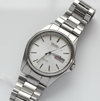 Appraisal: GENTS SEIKO QUARTZ WRISTWATCH TO METAL BANDS