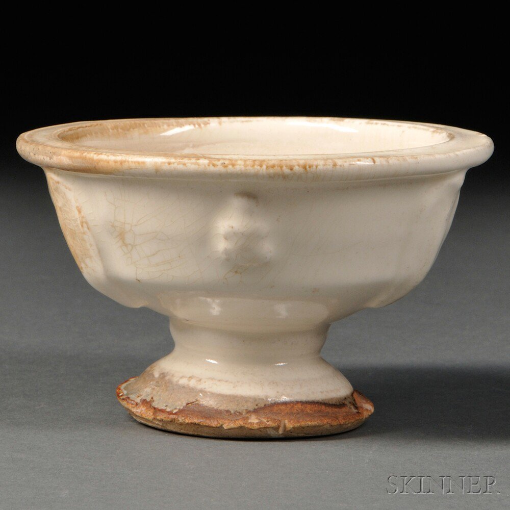 Appraisal: Cizhou Bowl China Song Dynasty style flat mouth rim and