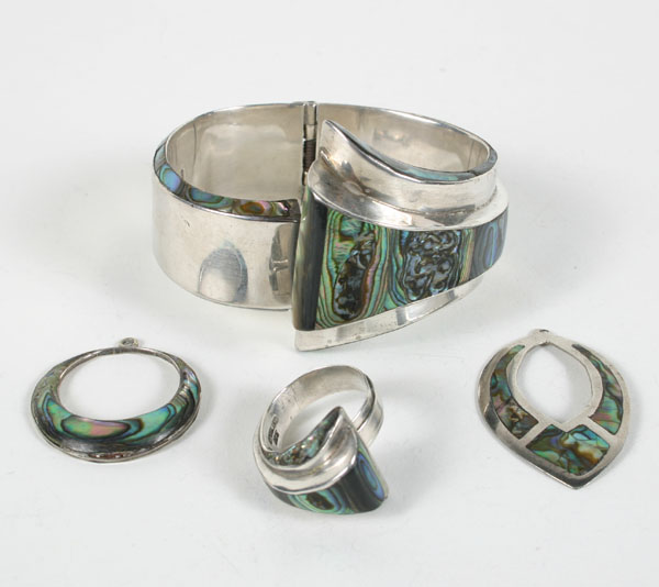 Appraisal: Mexican sterling silver Taxco pc Villasana abalone clamper bracelet and