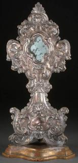 Appraisal: SILVER RELIQUARY A SPANISH COLONIAL SILVER AND CARVED WOOD RELIQUARY