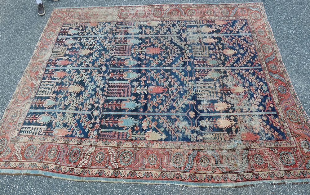 Appraisal: ANTIQUE MAHAL CARPET Antique Mahal carpet with scattered wear ft