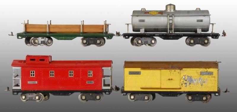 Appraisal: Lot of Lionel Standard Gauge Train Cars Description Tin plate