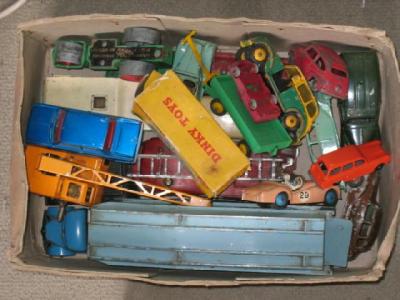 Appraisal: Seventeen various commercial vehicles and cars and two Dublo Dinky