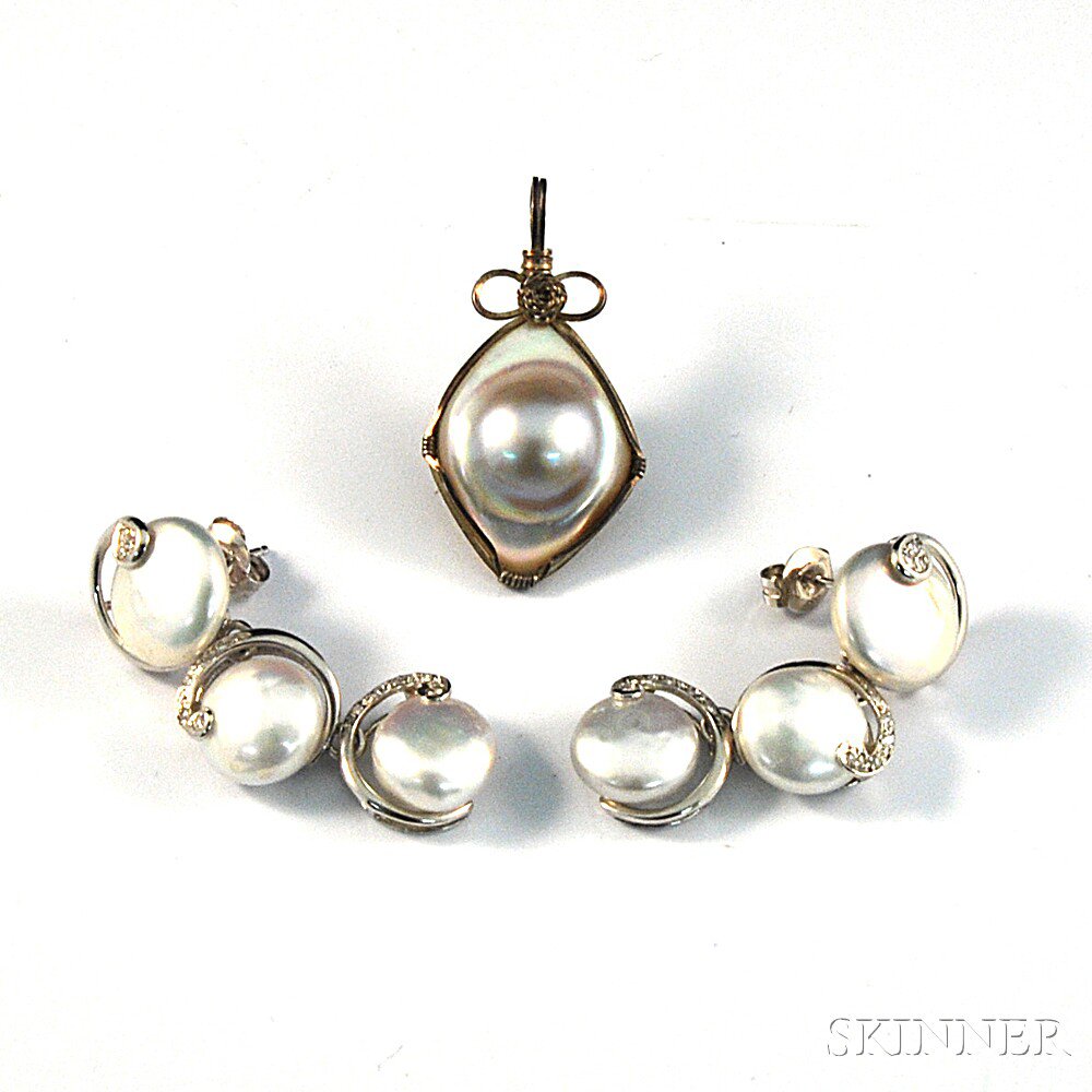 Appraisal: Pair of kt White Gold Pearl and Diamond Earpendants and