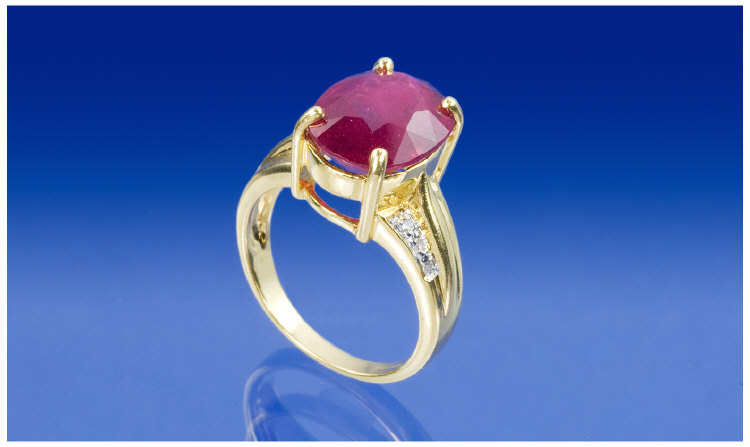 Appraisal: ct Gold Ruby And Diamond Ring Large Central Ruby Claw