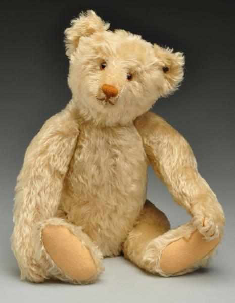 Appraisal: White Steiff Bear Description Circa s FF button glass eyes