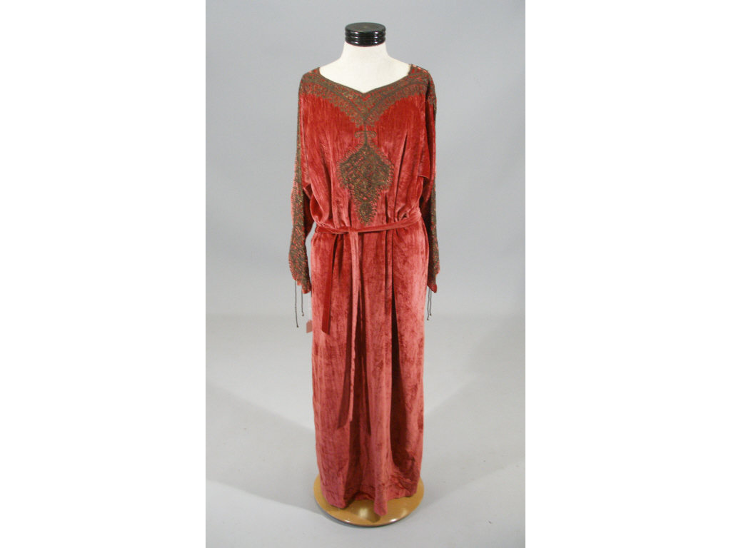 Appraisal: Vintage Babani Caftan s crushed rose velvet w metallic brocade