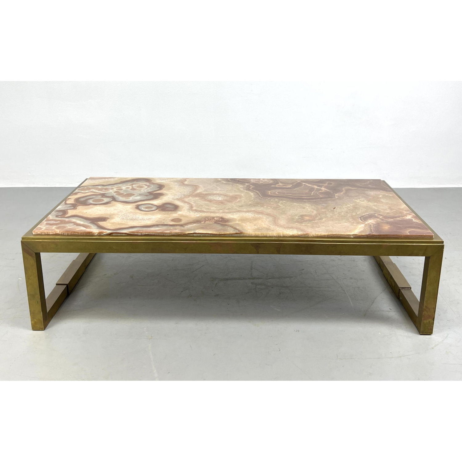 Appraisal: High Quality Agate and Brass Coffee Table Nice stone top