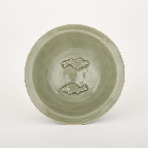 Appraisal: Lonquan Dish with Fish With double carp moulded to the