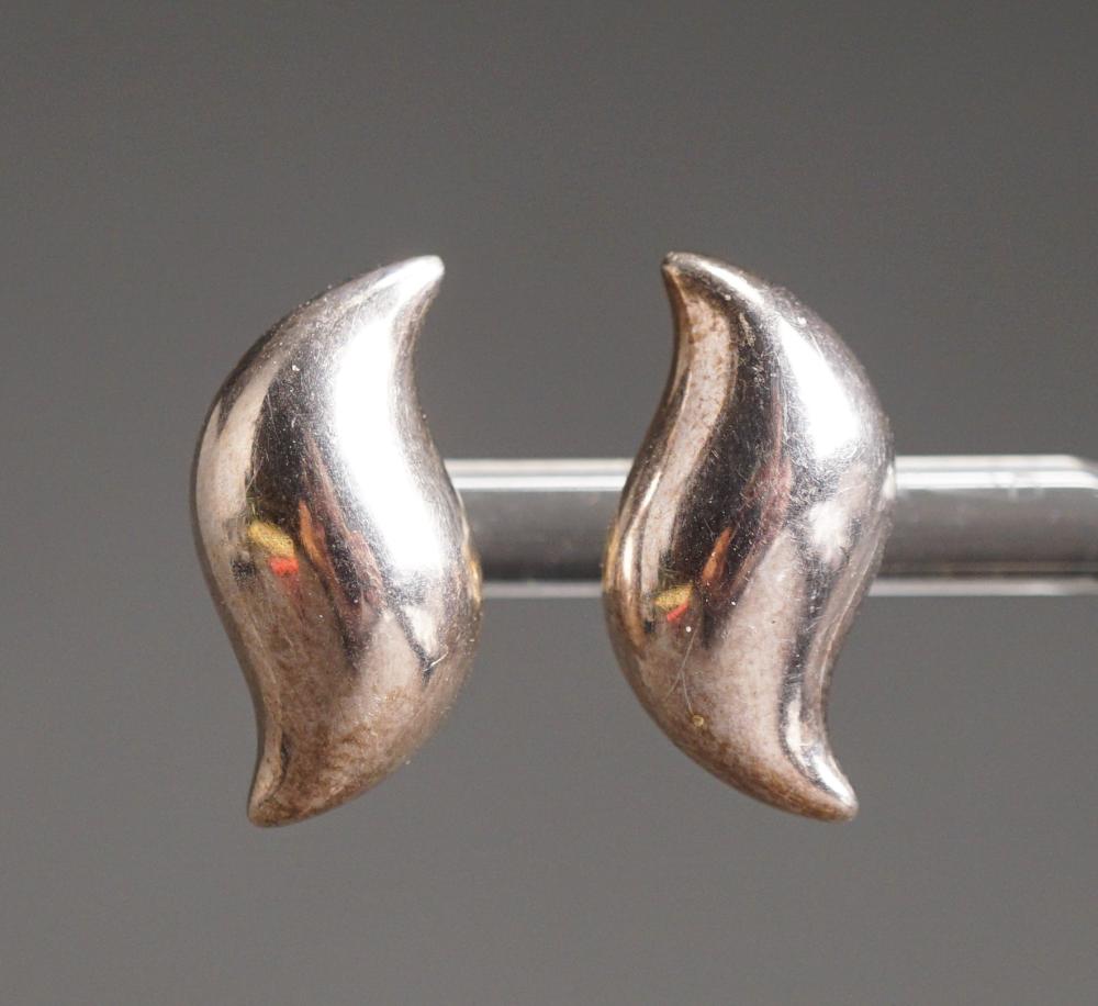 Appraisal: PAIR OF ELSA PERETTI FOR TIFFANY CO STERLING SILVER 'FEATHER'