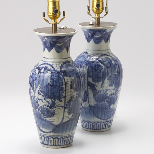 Appraisal: Pair of Japanese porcelain vases th c with underglazed blue