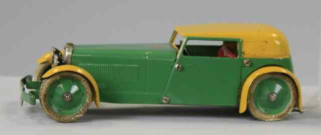 Appraisal: MECCANO CONSTRUCTOR CAR England pressed steel done in green and