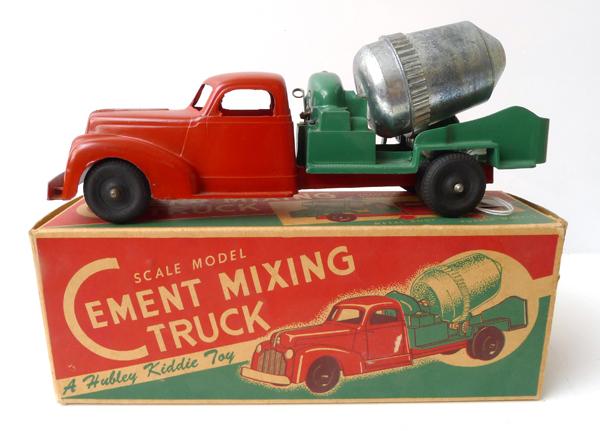 Appraisal: HUBLEY KIDDIE TOY U S A CEMENT MIXING TRUCK RED