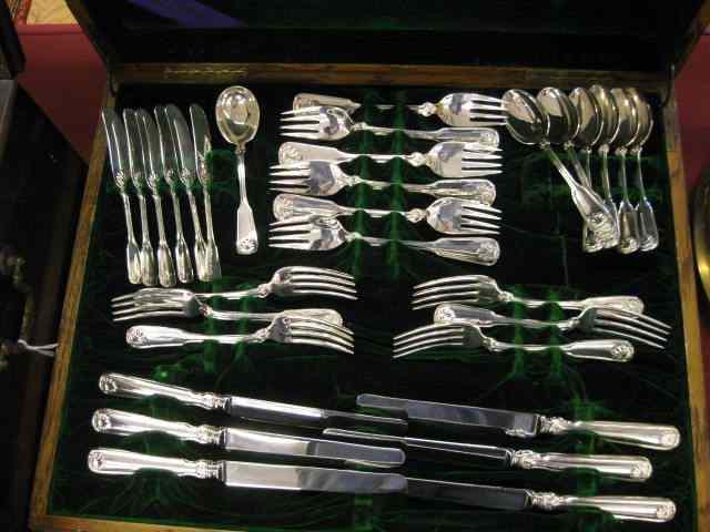 Appraisal: pc Tiffany ''Shell Thread'' SterlingFlatware Service for with servers excellent