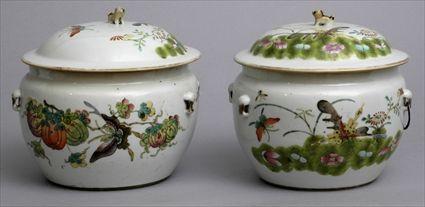 Appraisal: PAIR OF FAMILLE ROSE ENAMEL-DECORATED BOWLS AND COVERS Each globular