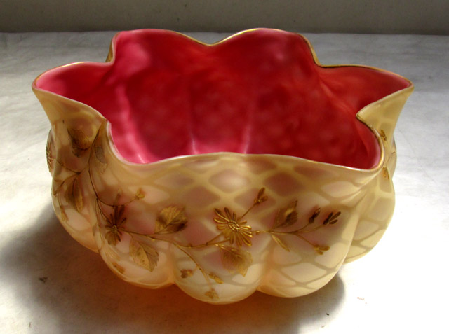 Appraisal: VICTORIAN SATIN GLASS BOWL the exterior amber diamond quilted pattern