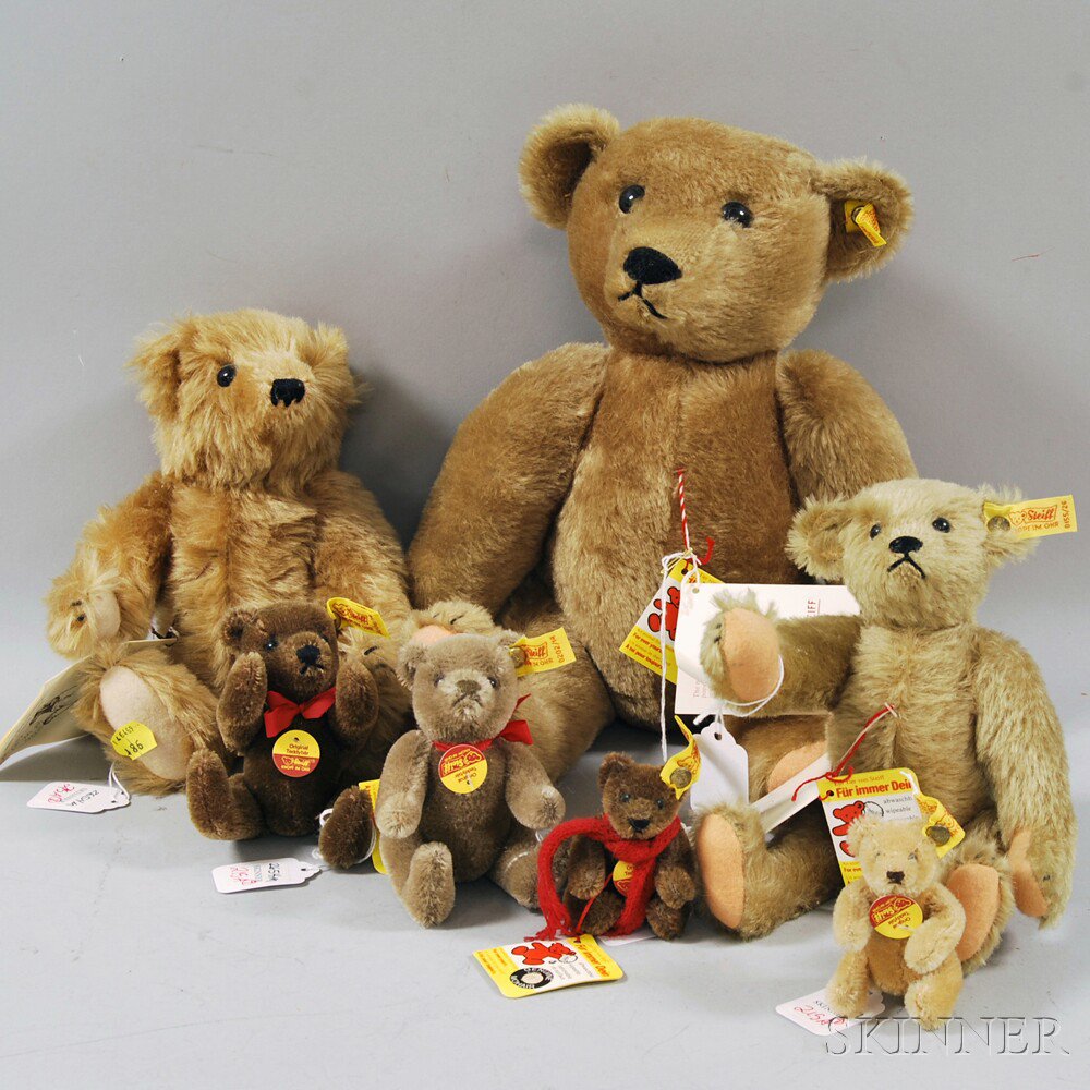 Appraisal: Seven Mohair Steiff Teddy Bears later th century all with