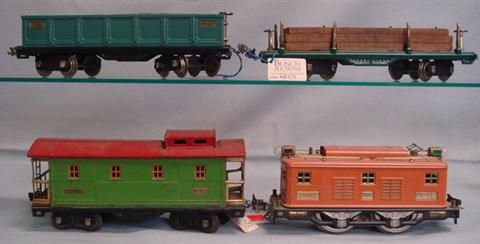 Appraisal: Lionel standard gauge train set E orange locomotive E cars