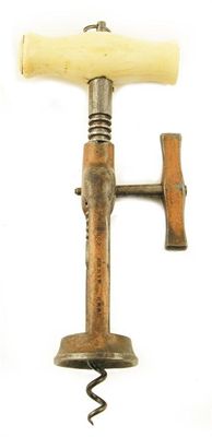 Appraisal: A Lund's Patent London rack corkscrew with turned bone handle