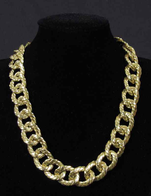 Appraisal: K GOLD FANCY LINK NECKLACE K yellow gold fancy spiral