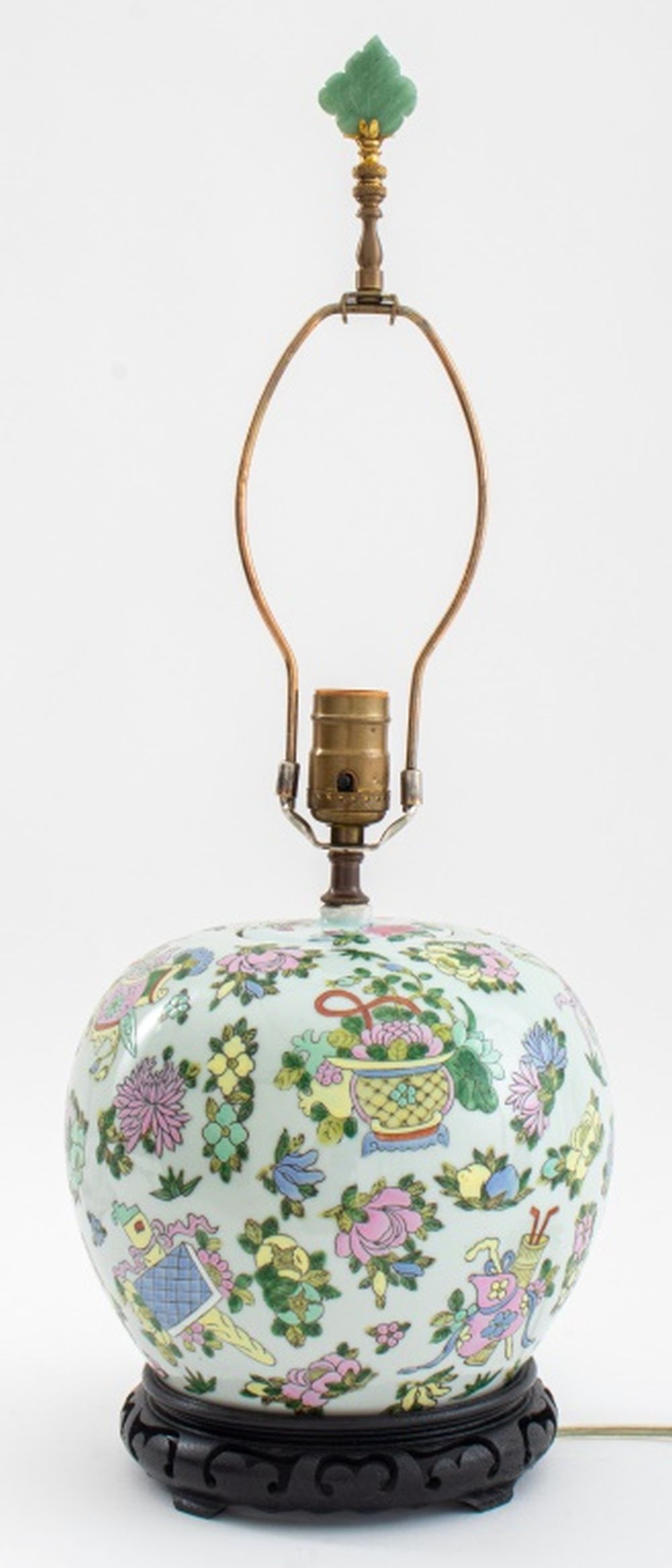 Appraisal: CHINESE FAMILLE ROSE JAR MOUNTED AS A LAMP Chinese famille