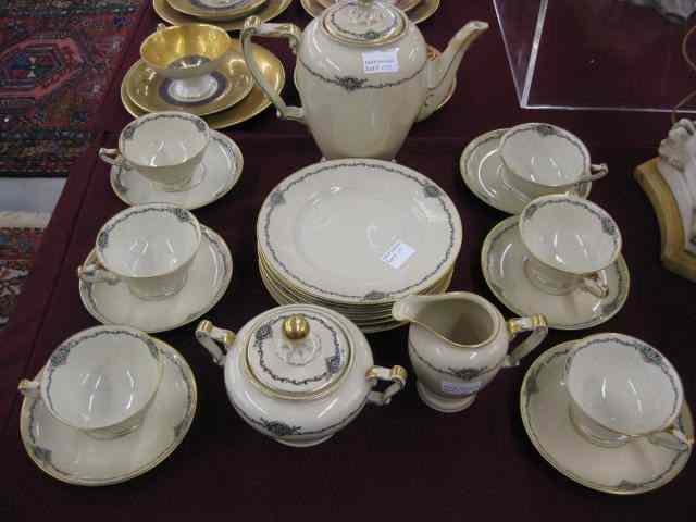 Appraisal: pcs Heinrich Porcelain Dessert or Coffeeset pot creamer sugar cups