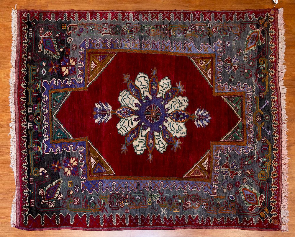 Appraisal: Turkish Konya Rug x hand knotted wool foundation Condition Absence