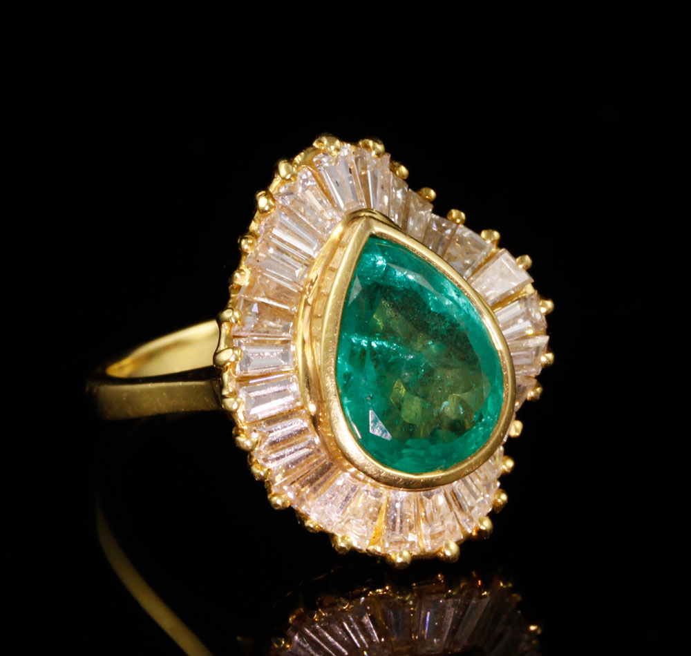 Appraisal: - K Yellow Gold Diamond and Emerald Ring K yellow