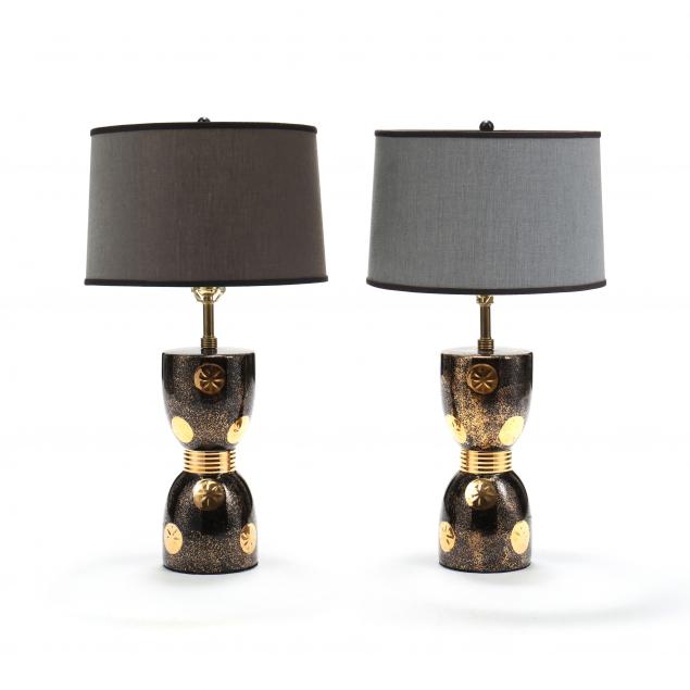 Appraisal: PAIR OF MID-CENTURY STYLE HOURGLASS TABLE LAMPS Late th century