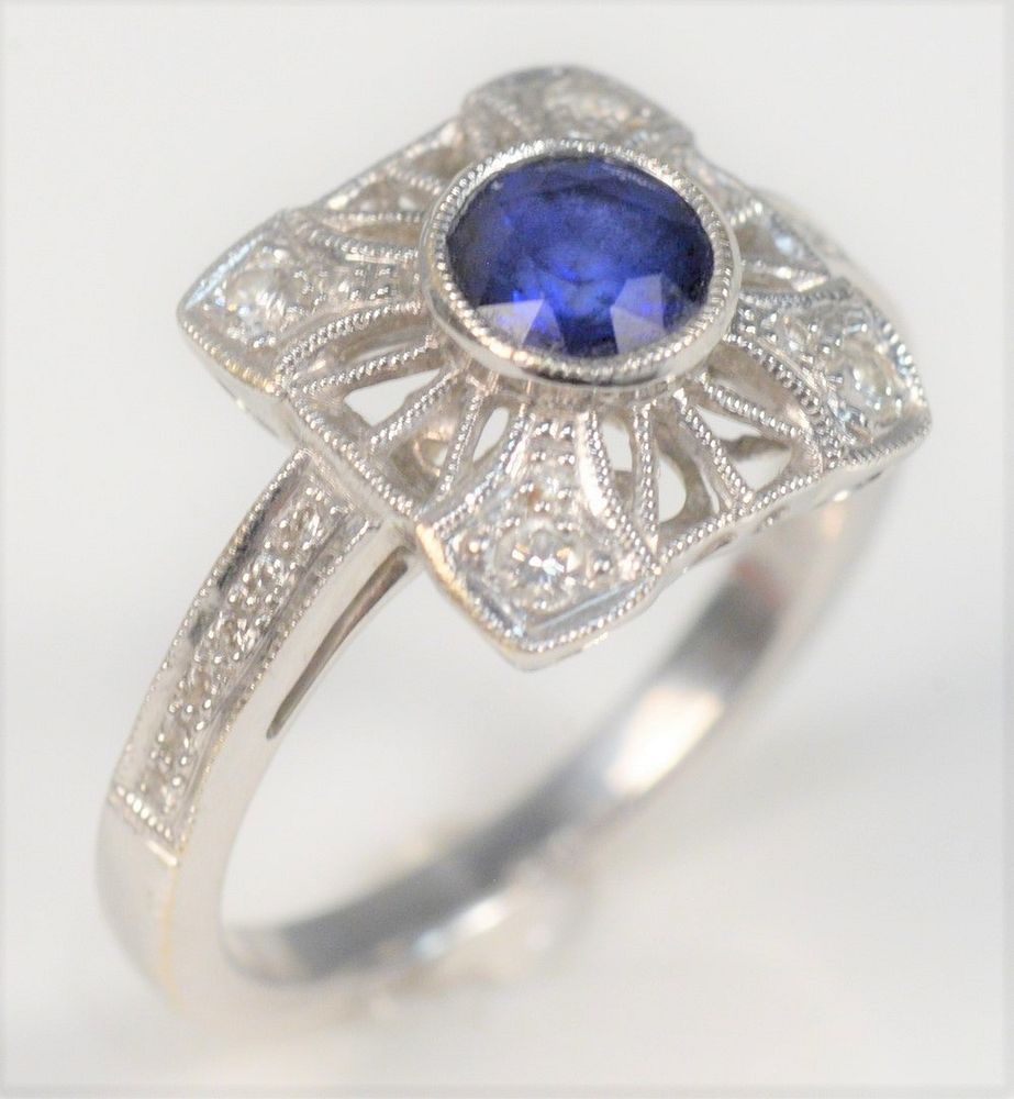 Appraisal: Karat White Gold Ring with center blue sapphire with diamond