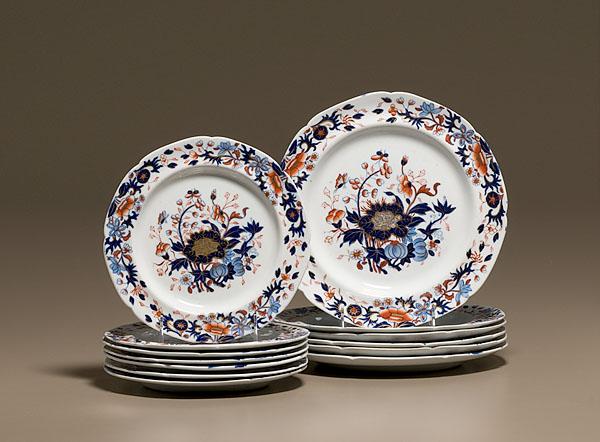 Appraisal: SPODE NEW STONE IMARI TABLEWARES English ca Thirteen plates of