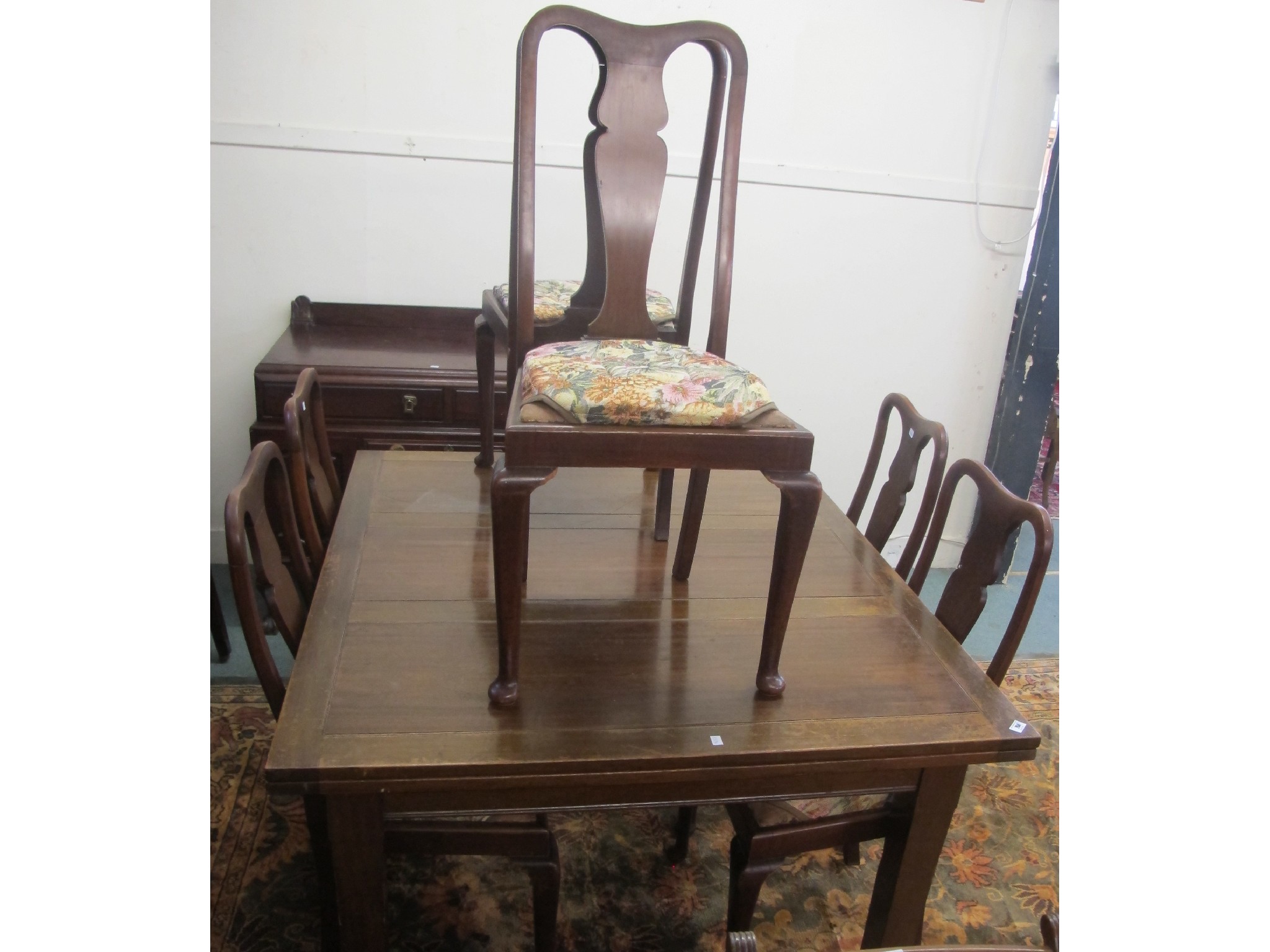 Appraisal: th Century mahogany extending dining table six Queen Anne style