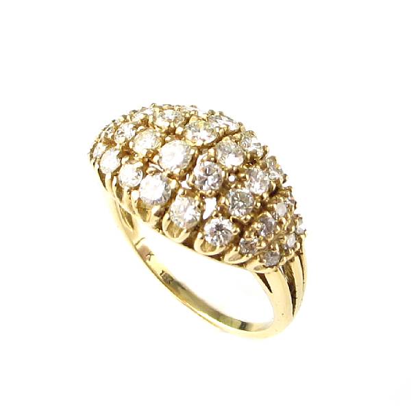 Appraisal: A diamond and k gold four row ring estimated weight