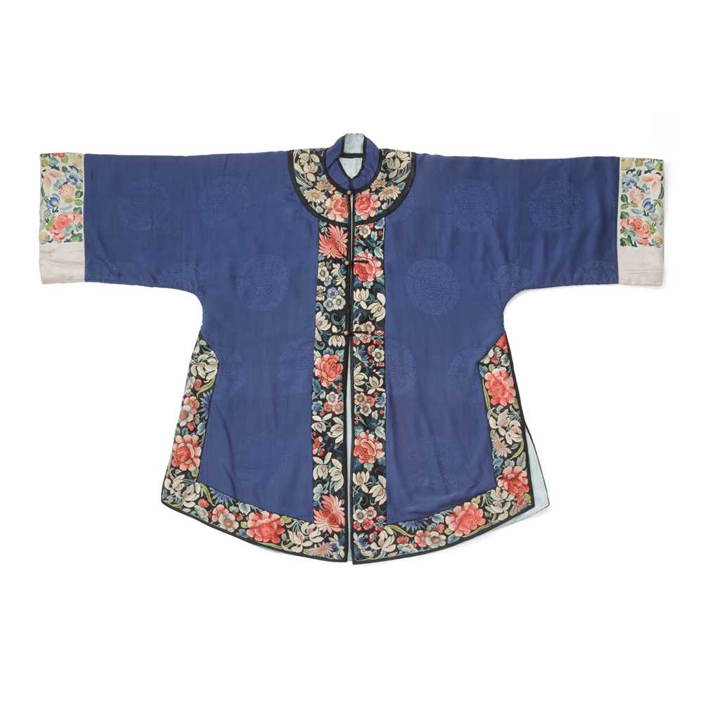 Appraisal: MIDNIGHT-BLUE-GROUND SILK LADY'S OVERCOAT LATE QING DYNASTY-REPUBLIC PERIOD TH- TH