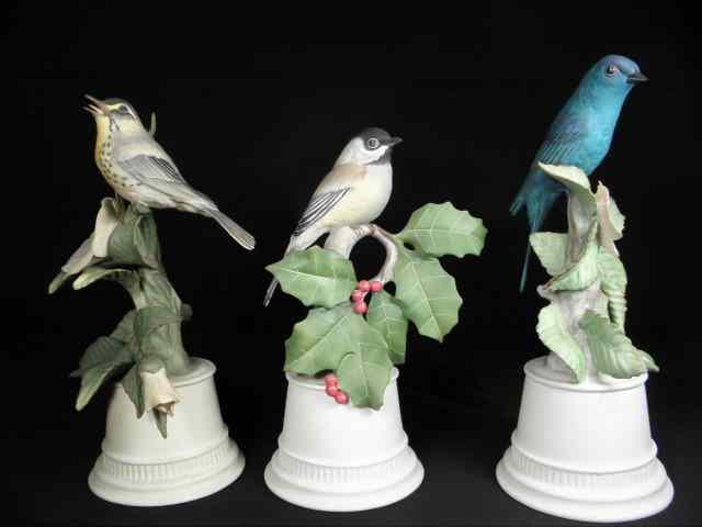 Appraisal: Three Boehm porcelain bird sculptures Includes Indigo Bunting I Yellow-throated