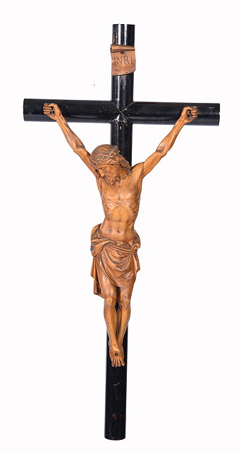 Appraisal: A TH CENTURY LIMEWOOD CARVED FIGURES OF CHRIST on an