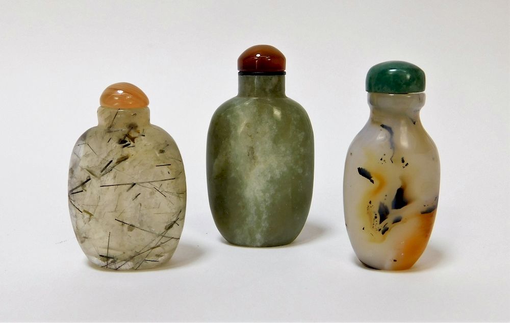 Appraisal: PC Chinese Carved Hardstone Agate Snuff Bottles China th Century