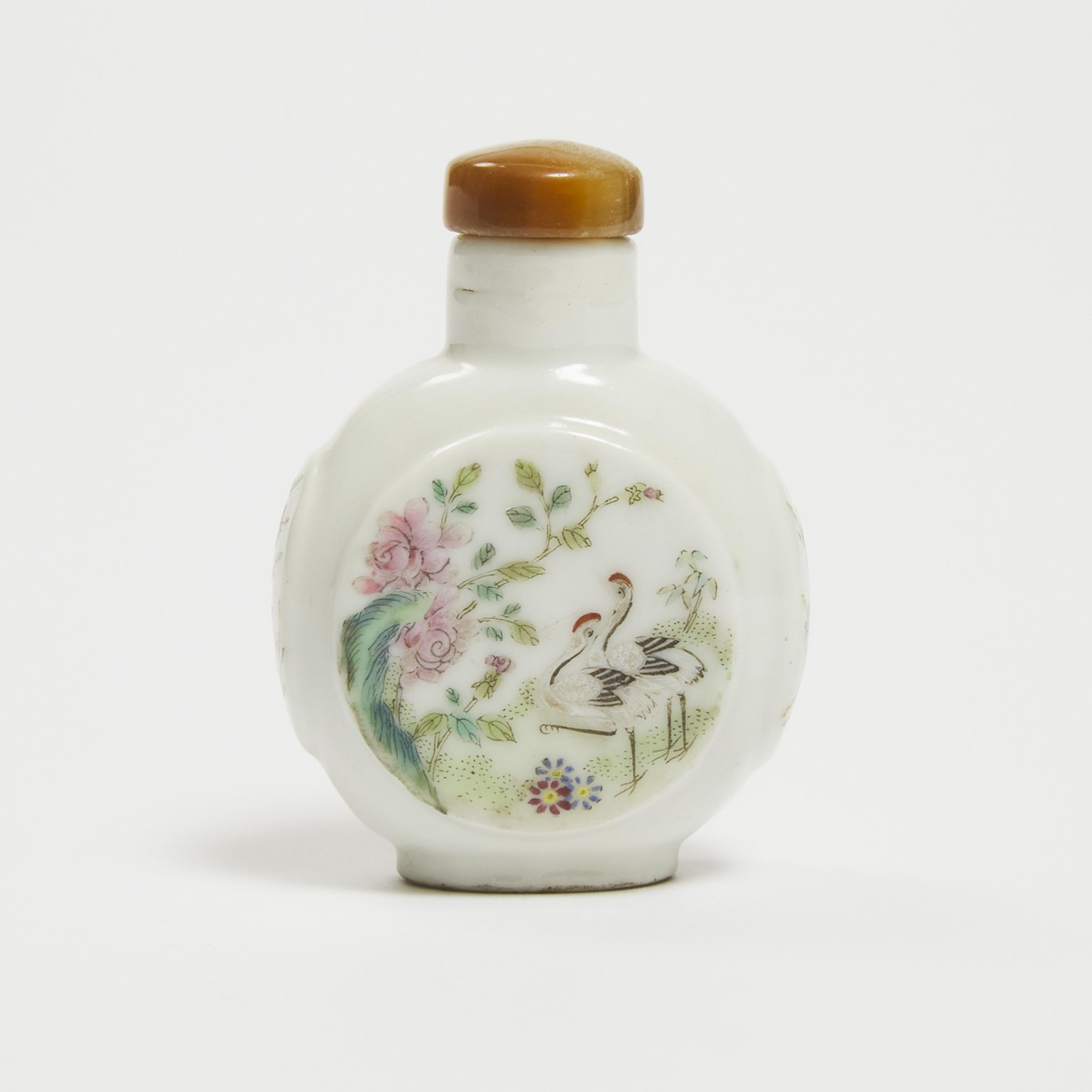 Appraisal: A Famille Rose 'Cranes' Snuff Bottle Daoguang Period th Century