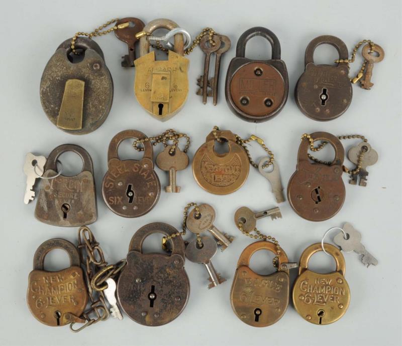 Appraisal: Lot of -Lever -Lever Padlocks Includes twelve -Lever and -Lever