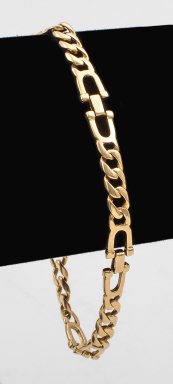 Appraisal: K GOLD CURB LINK BRACELET W HORSE BIT DETAIL K