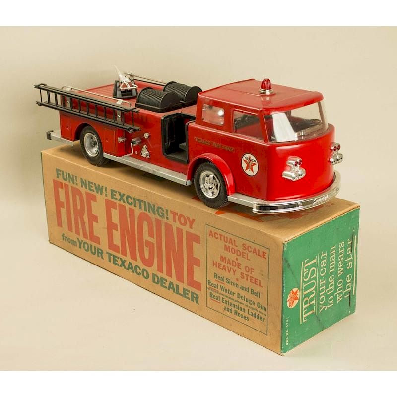 Appraisal: Buddy L Texaco Fire Engine w Box Buddy L Texaco