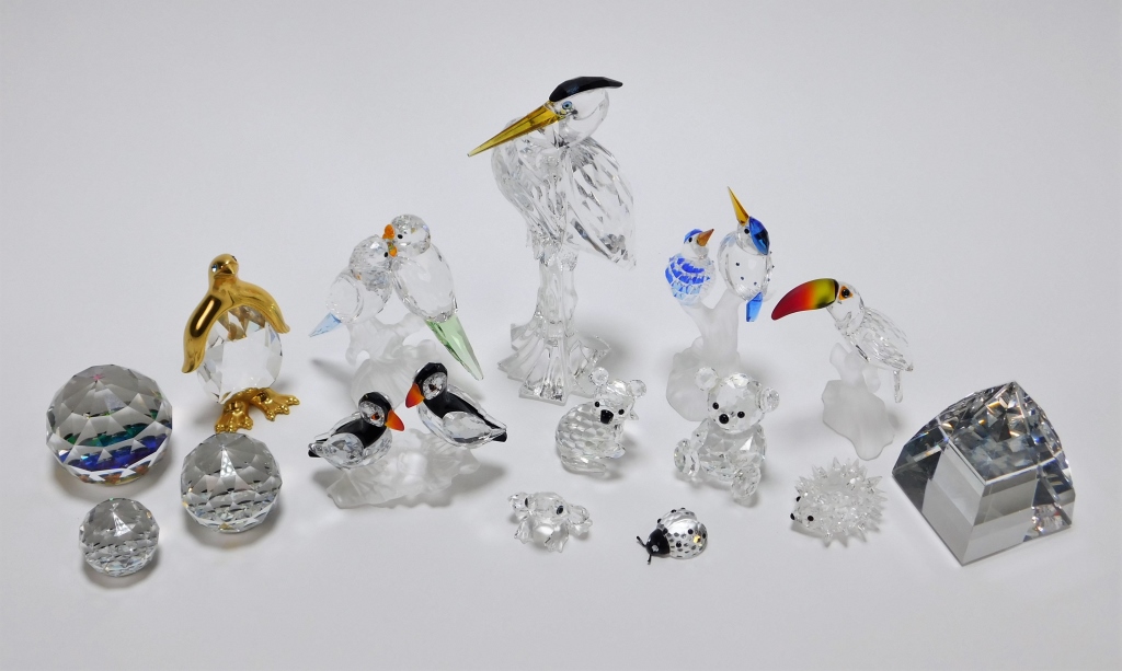 Appraisal: PC SWAROVSKI ANIMAL STATUES PAPERWEIGHTS Austria Late th CenturyIncludes a